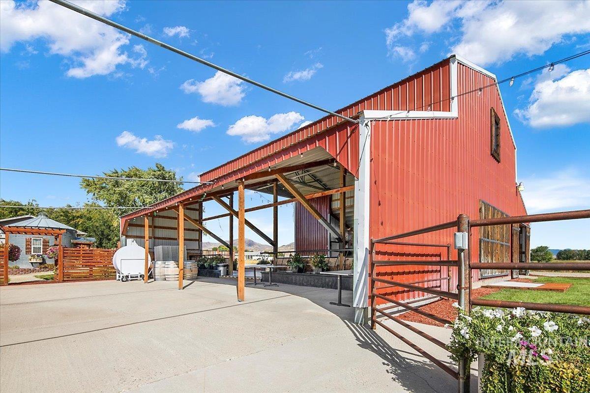 View of outdoor structure with an exterior structure