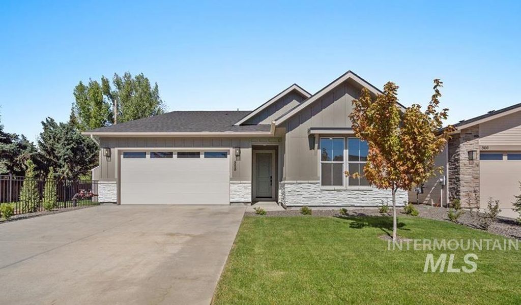 Photo of 558 E Lockhart Street, Meridian, ID 83646 (MLS # 98969303)