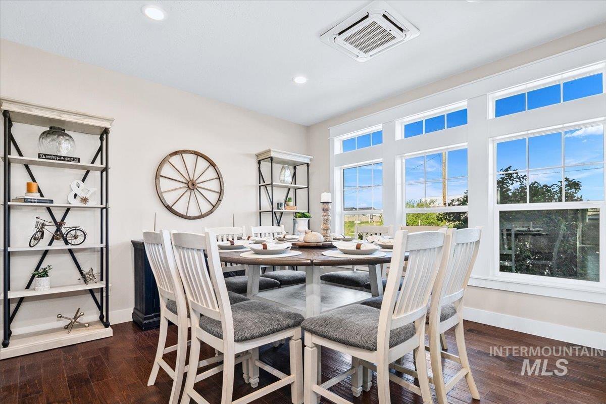 10922 W Beagle Flats Ln