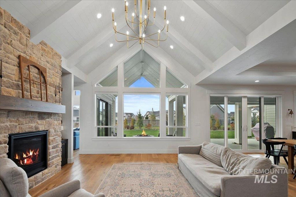 Photo of 2735 N Fruniz Ave, Eagle, ID 83616 (MLS # 98968524)