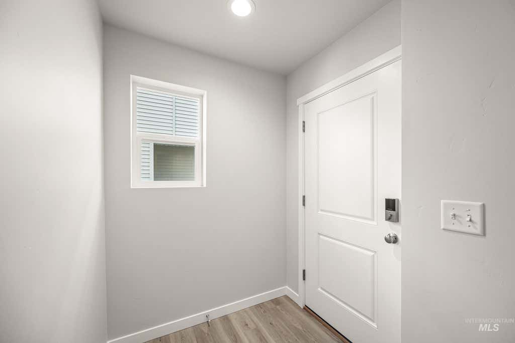 Photo of 2375 W Fallon Lp, Nampa, ID 83651 (MLS # 98995357)