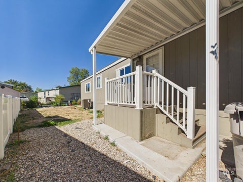 Photo of 1123 N Sable LN, Boise, ID 83704 (MLS # 99002377)