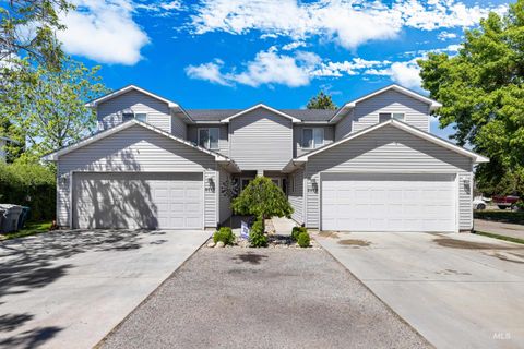 Photo of 2573 N Dusty Ln, Boise, ID 83704 (MLS # 98948470)
