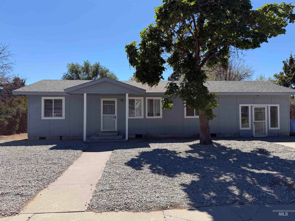 Photo of 303 E Avenue J, Jerome, ID 83338 (MLS # 99000166)