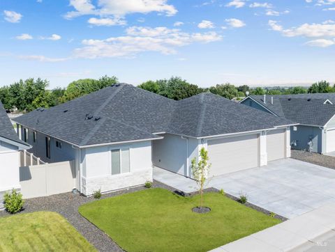 Photo of 1711 Regency Way, Emmett, ID 83617 (MLS # 98963061)