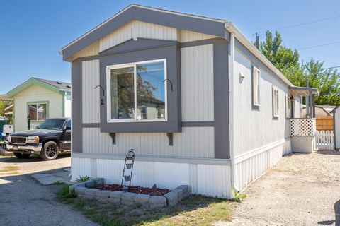 Photo of 816 N Midland Blvd #2 Blvd, Nampa, ID 83651 (MLS # 98962062)