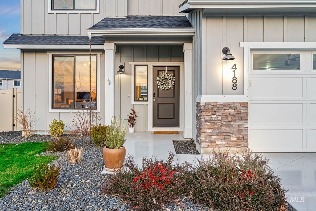 Photo of 4188 N Edessa Ave, Meridian, ID 83646 (MLS # 98984684)