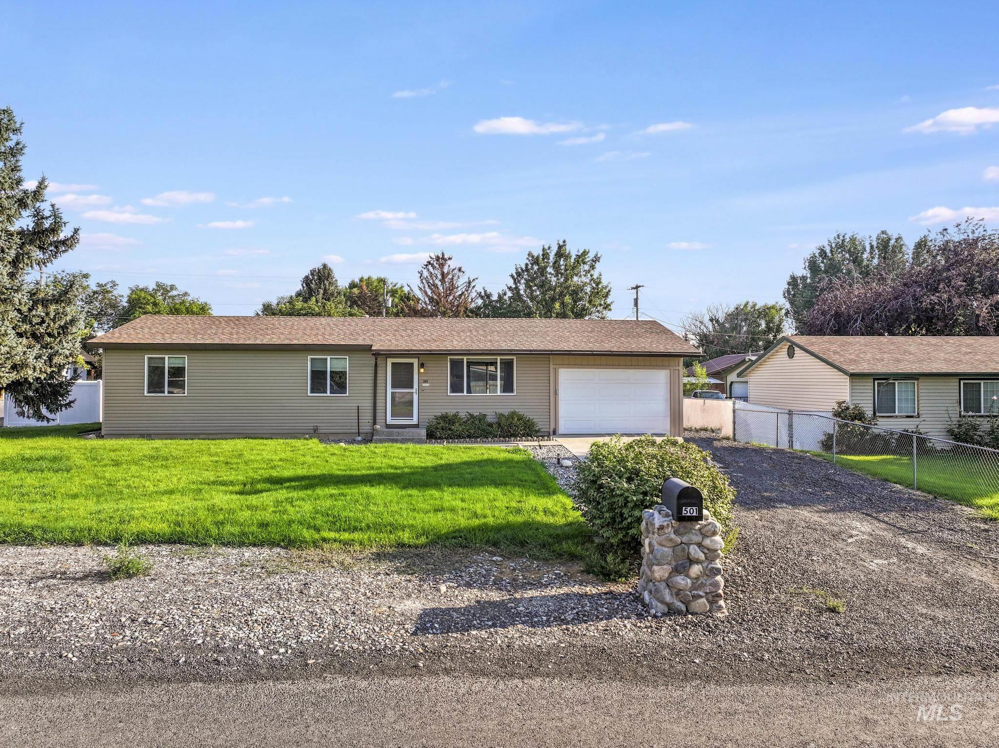 Wendell, Idaho 83355, United States, 3 Bedrooms Bedrooms, ,1 BathroomBathrooms,Residential,Active,200143