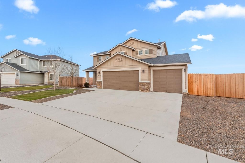 Photo of 7538 E Drouillard St, Nampa, ID 83687 (MLS # 98969523)