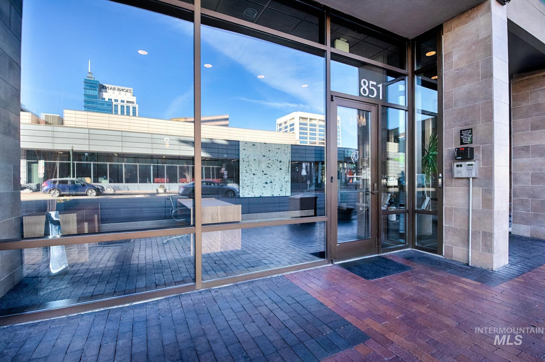 View of exterior entry with a view of city
