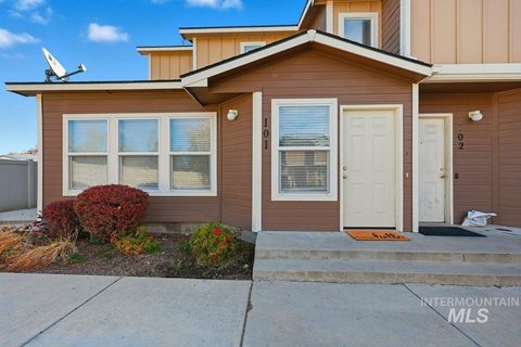 Photo of 11026 W Garverdale Ln #101, Boise, ID 83713 (MLS # 98965510)