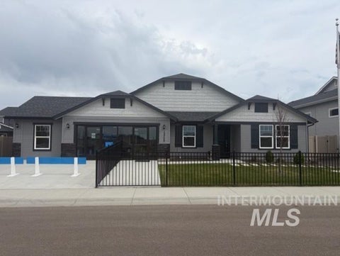 Photo of 15722 N Cultivar Ave, Nampa, ID 83651 (MLS # 98998541)