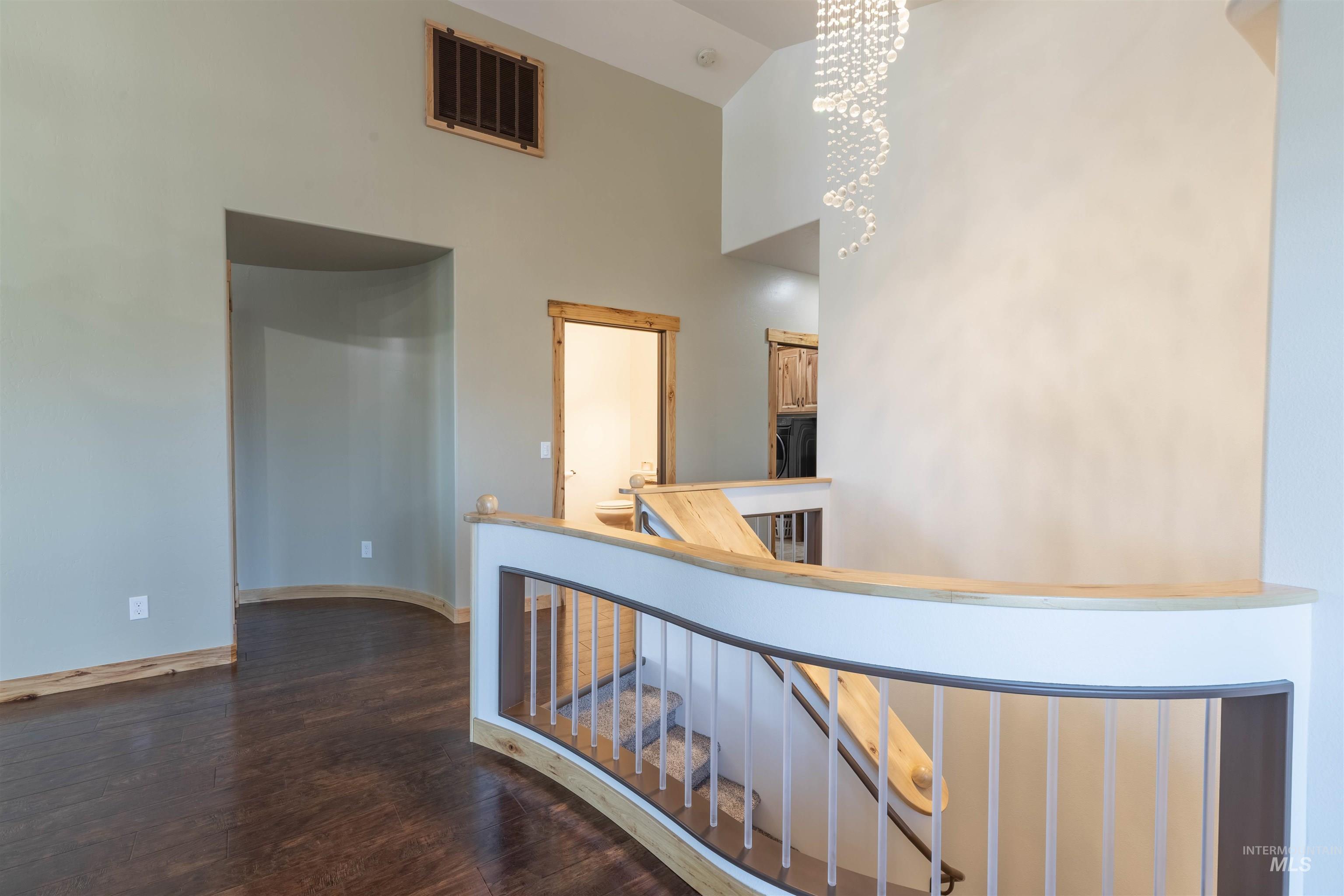 1329 Setlow Ct