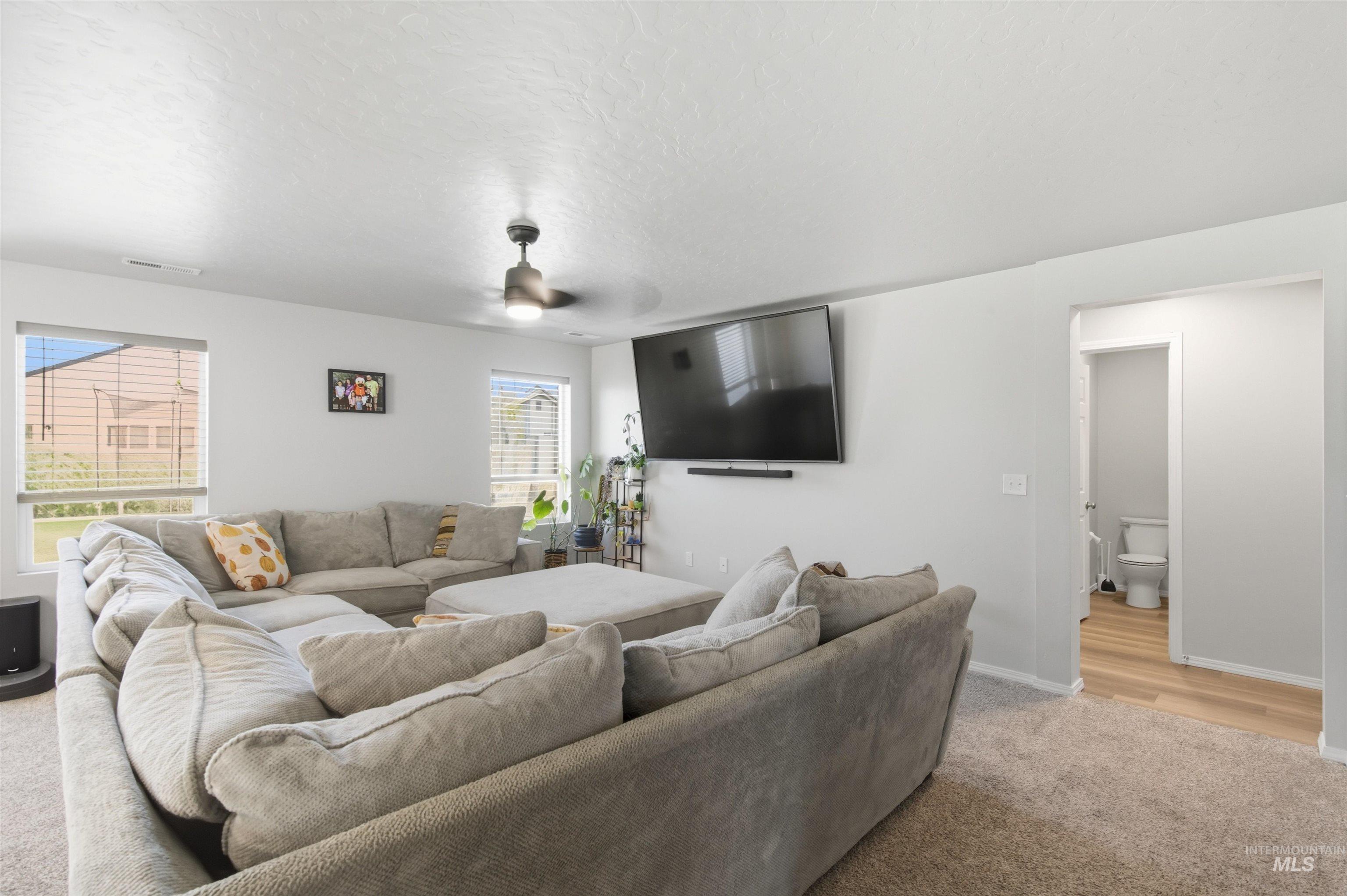 18321 N Strawflower Ave