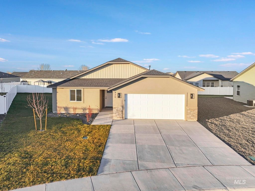Photo of 420 Rock Dove Loop, Twin Falls, ID 83301 (MLS # 98970204)