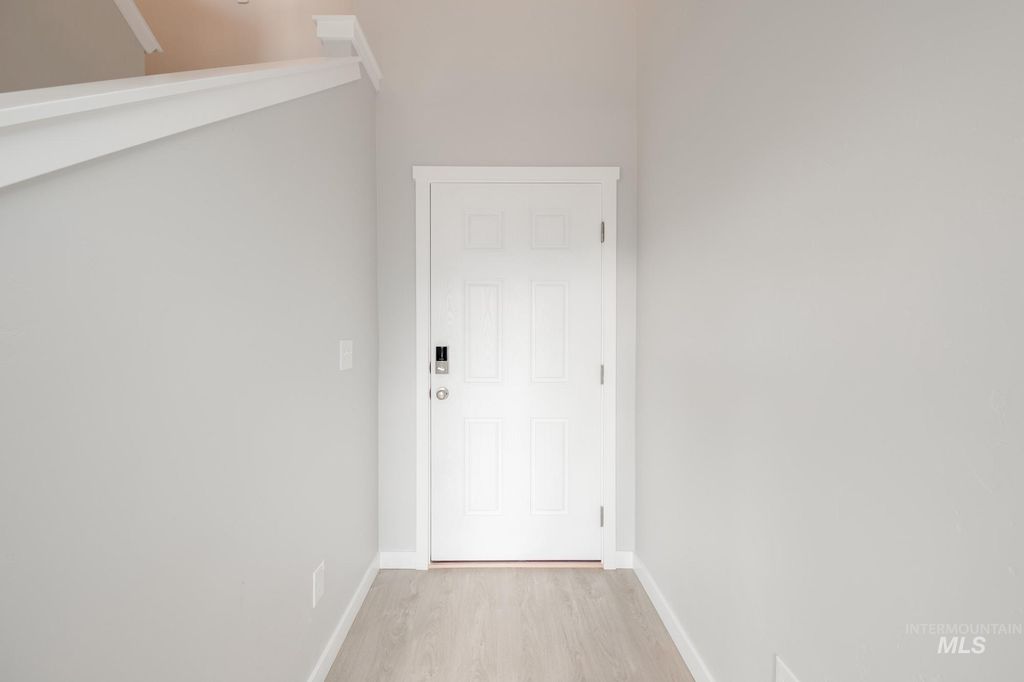 Photo of 10776 Rutland St, Caldwell, ID 83605 (MLS # 98979917)