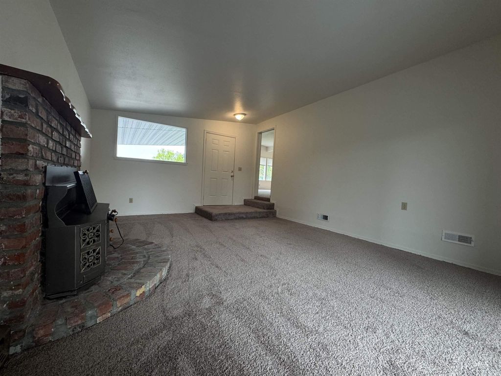 Photo of 2053 Sherry Drive, Twin Falls, ID 83301 (MLS # 98982445)