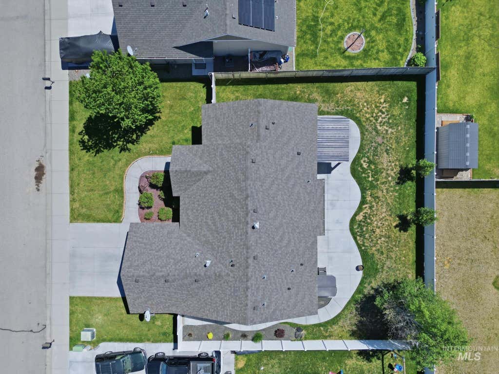 Photo of 1045 12th South, Mountain Home, ID 83647 (MLS # 98986045)