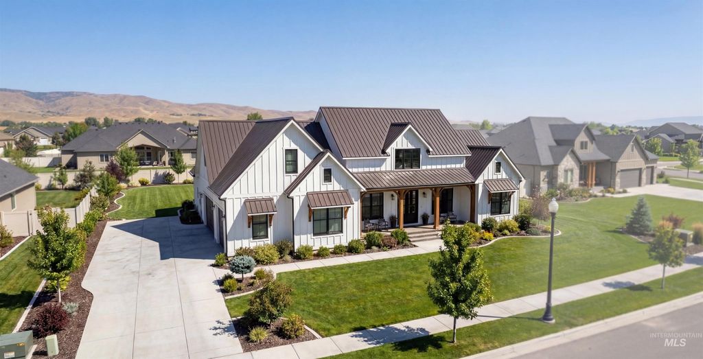 Photo of 6 Corbett Rd, Emmett, ID 83617 (MLS # 98969979)