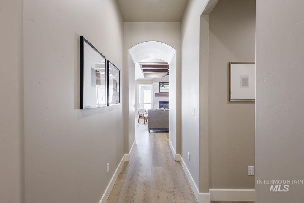 Photo of 1700 Sandbar Rd, Emmett, ID 83617 (MLS # 98976241)