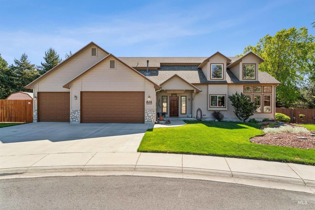 Photo of 3013 Gold Creek, Eagle, ID 83616 (MLS # 98987612)
