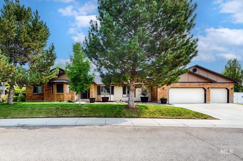 Photo of 1276 N Cambrick Dr, Kuna, ID 83634 (MLS # 98961416)