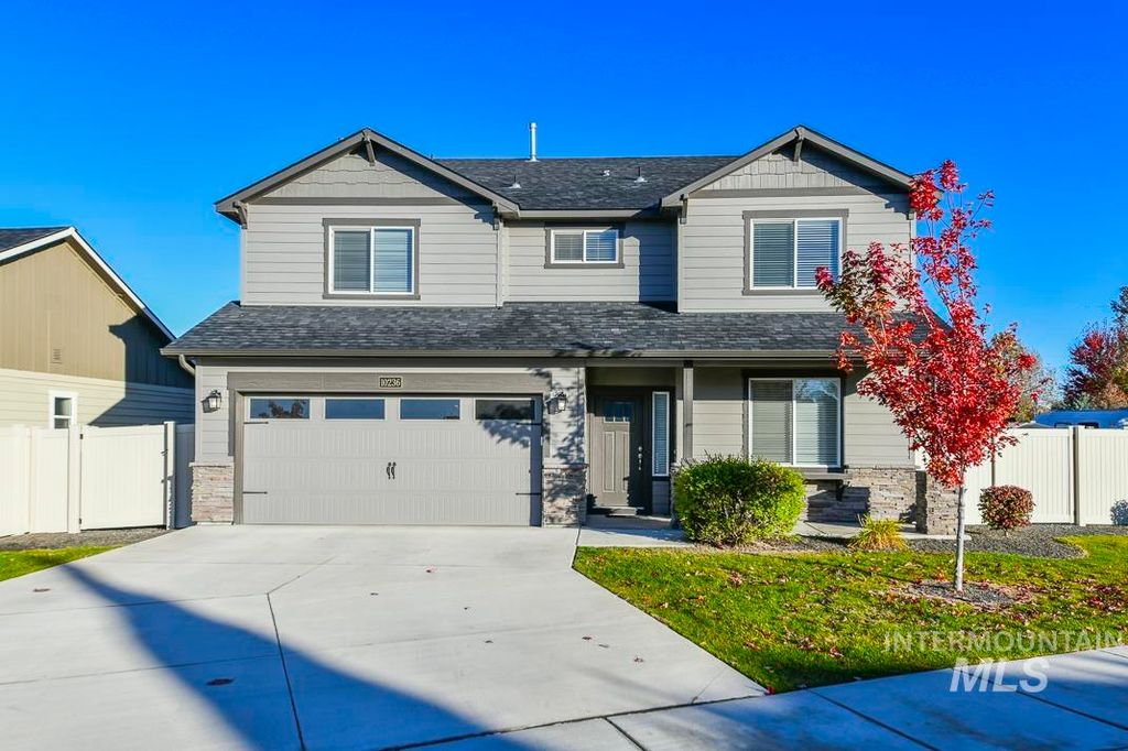 Photo of 10236 W Achillea St, Star, ID 83669 (MLS # 98965987)