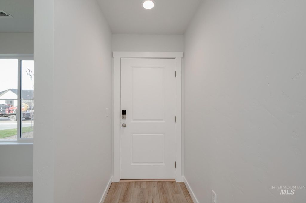 Photo of 9109 W Violet St, Nampa, ID 83687 (MLS # 98968361)