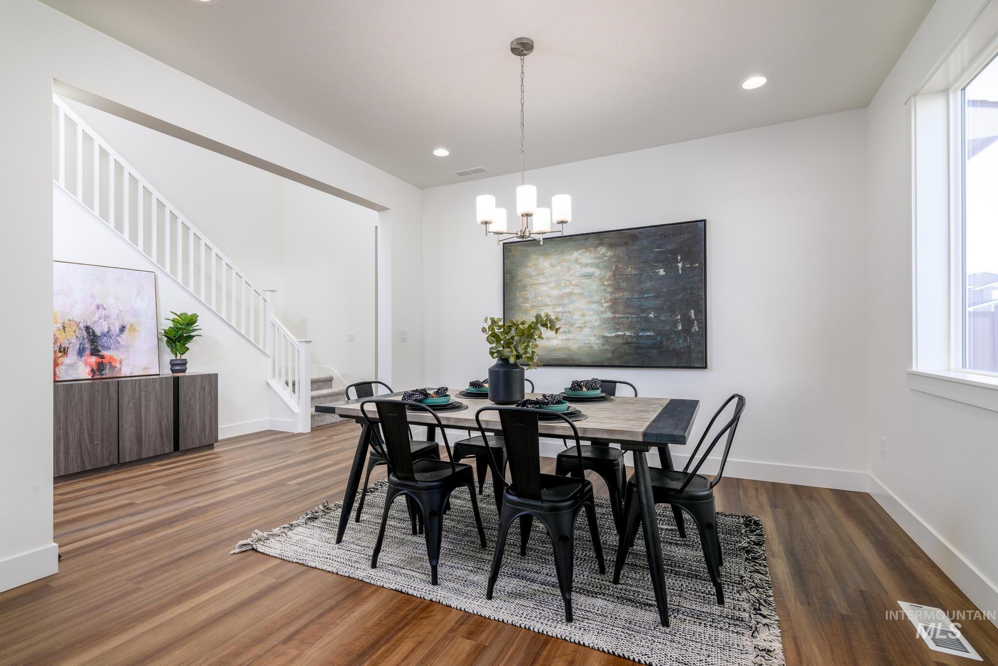 12578 W Wayfaring Dr