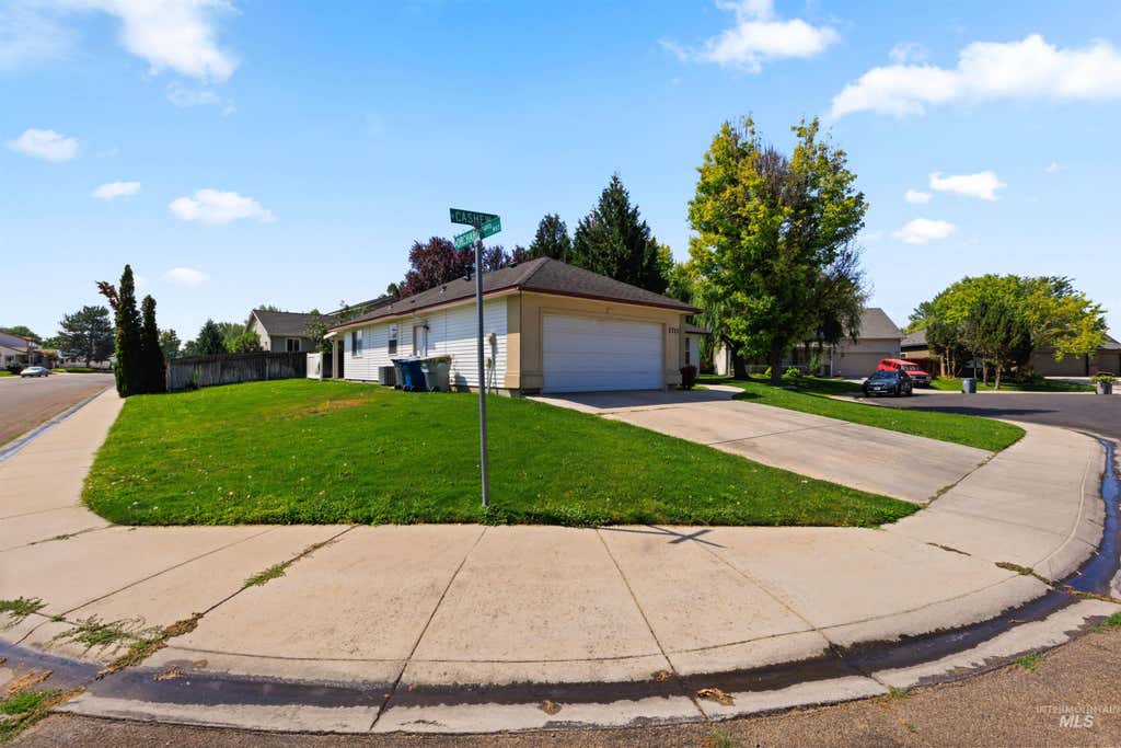 Photo of 1711 Cashew Court #Nampa, Nampa, ID 83651 (MLS # 98997903)