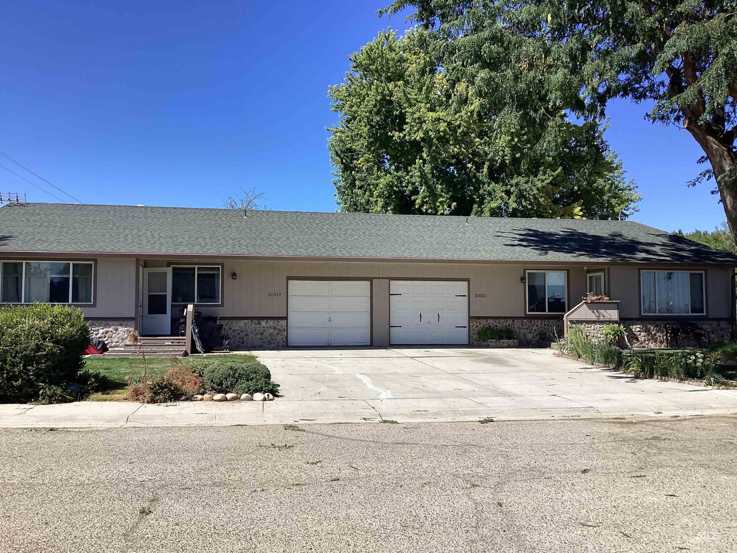 21021 Cottonwood Drive