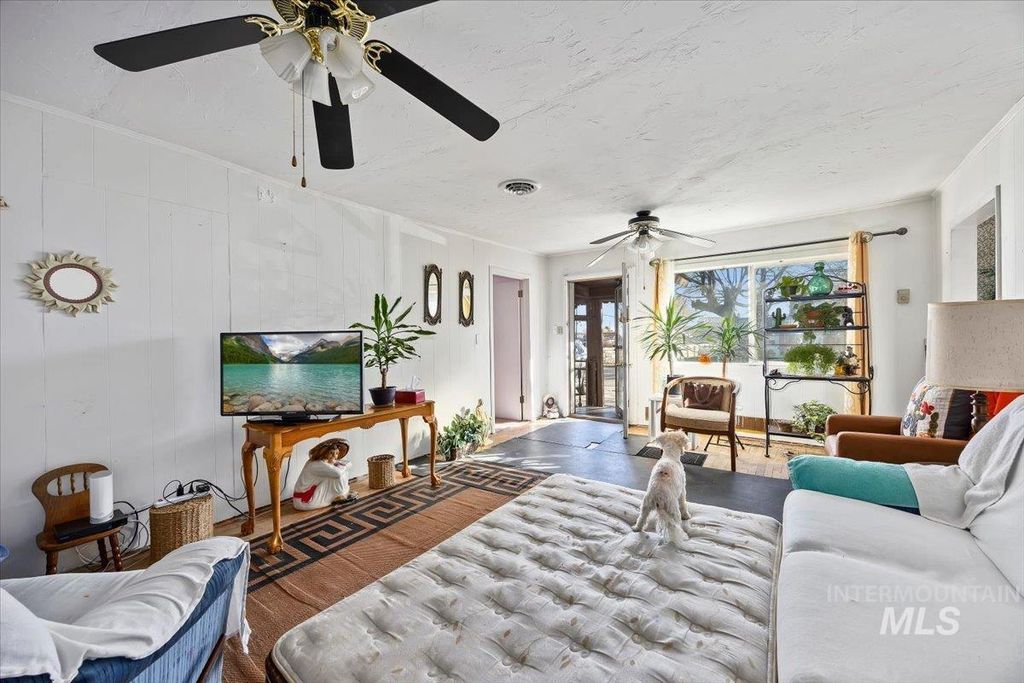 Photo of 534 Miller Ave, Burley, ID 83318 (MLS # 98975182)