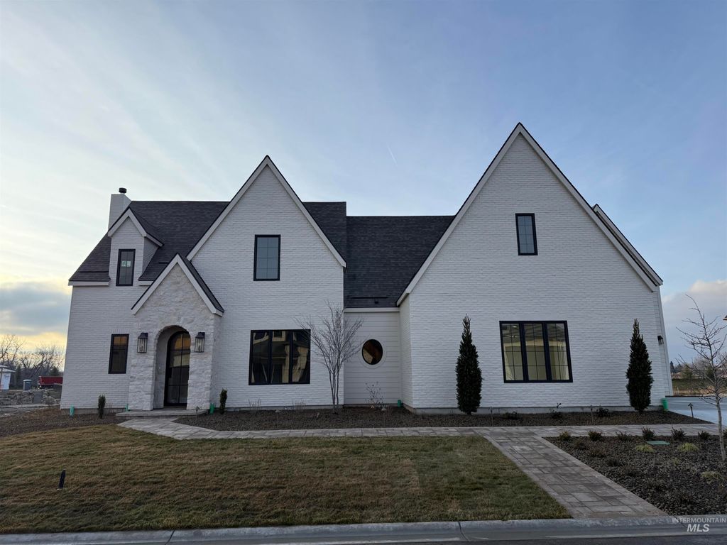 Photo of 512 Joy Ave, Middleton, ID 83642 (MLS # 98971980)