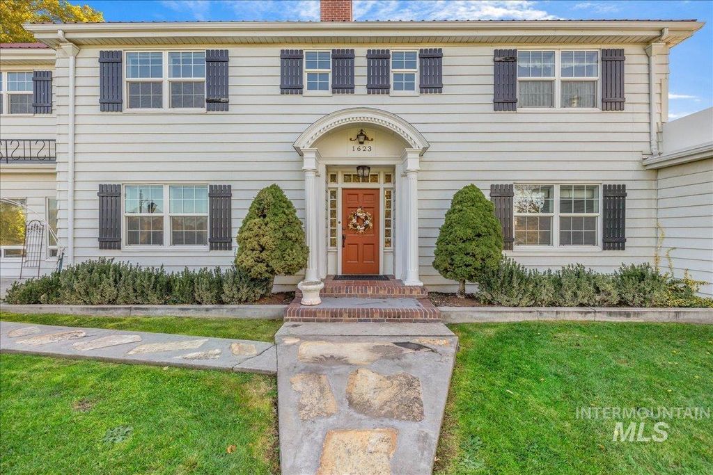 Photo of 1623 Park Avenue, Nampa, ID 83687 (MLS # 98966191)