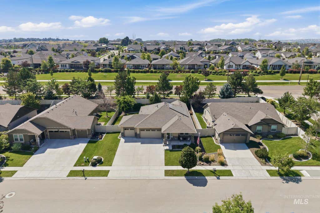 Photo of 1603 W Cactus ST, Nampa, ID 83686 (MLS # 98998265)