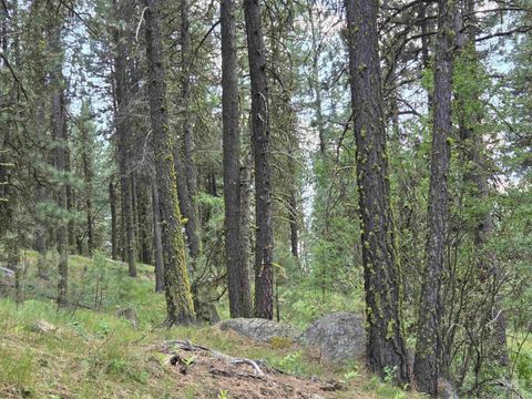 Photo of 110 Lantern Way, High Valley, ID 83611 (MLS # 98954432)