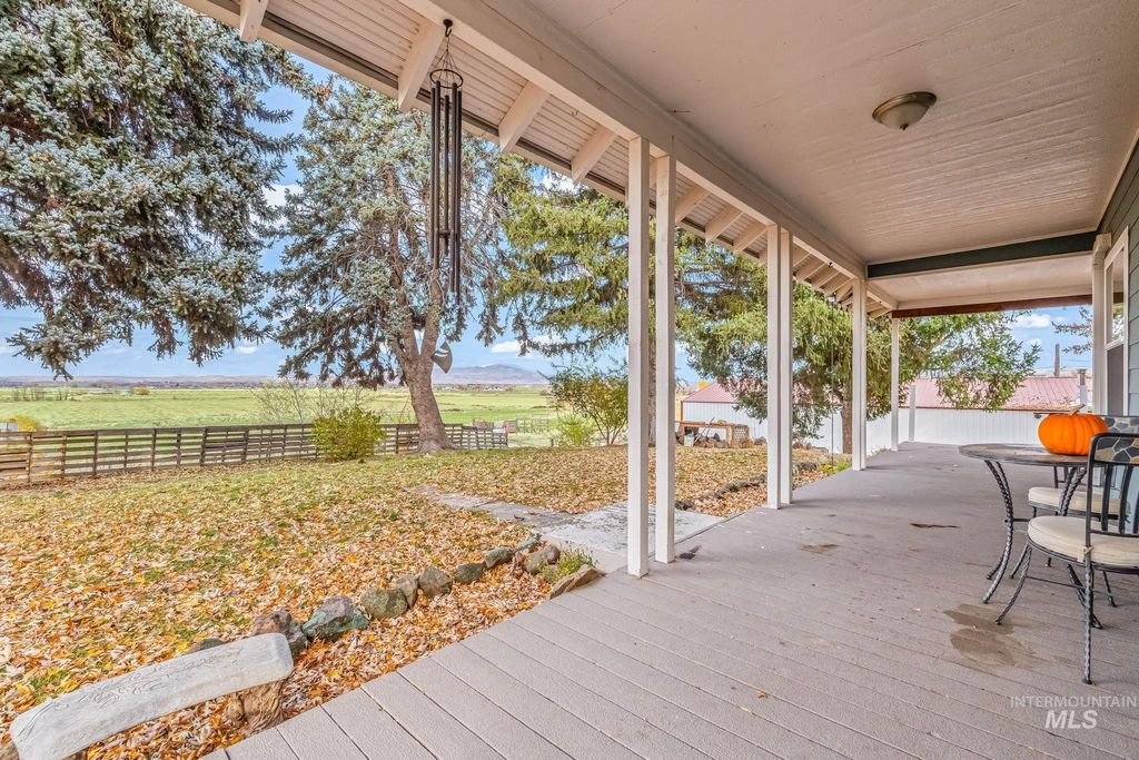 Photo of 3684 W South Slope Rd, Emmett, ID 83617 (MLS # 98967950)