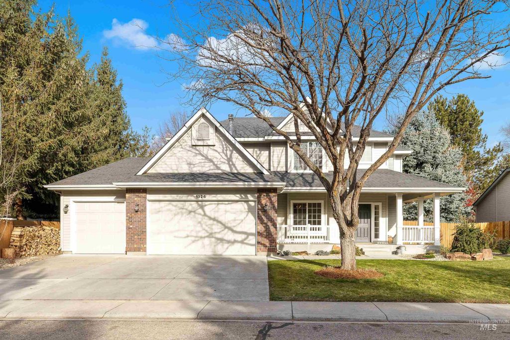 Photo of 1326 N Mansfield Pl, Eagle, ID 83616 (MLS # 98968984)