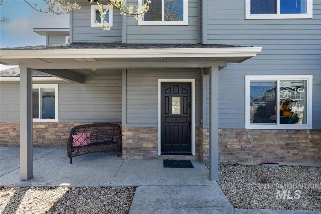 Photo of 11453 W Glen Ellyn Ct, Boise, ID 83713 (MLS # 98972496)