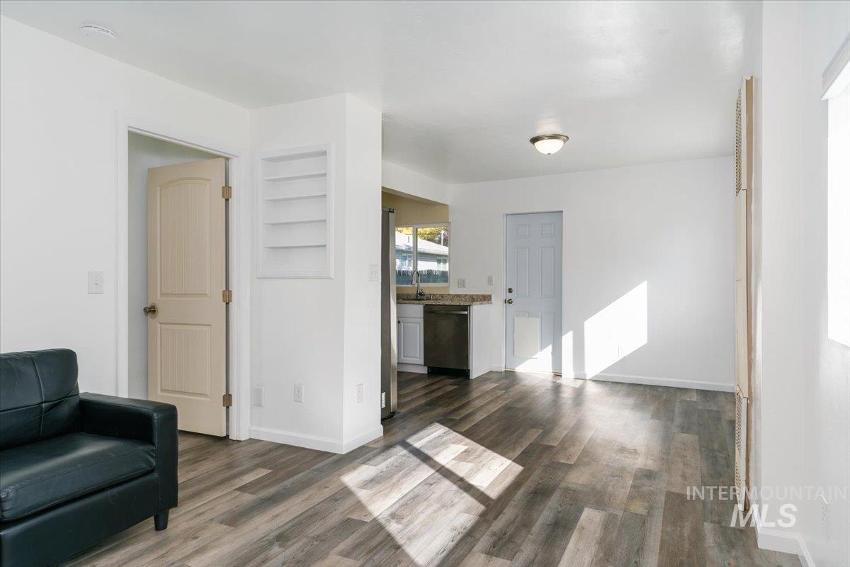 454 Pershing Ave