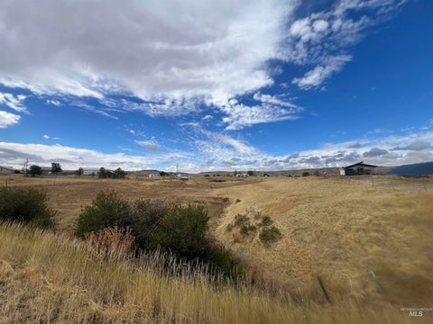 Photo of 2277 Keithly Creek Rd, Midvale, ID 83645 (MLS # 99000016)