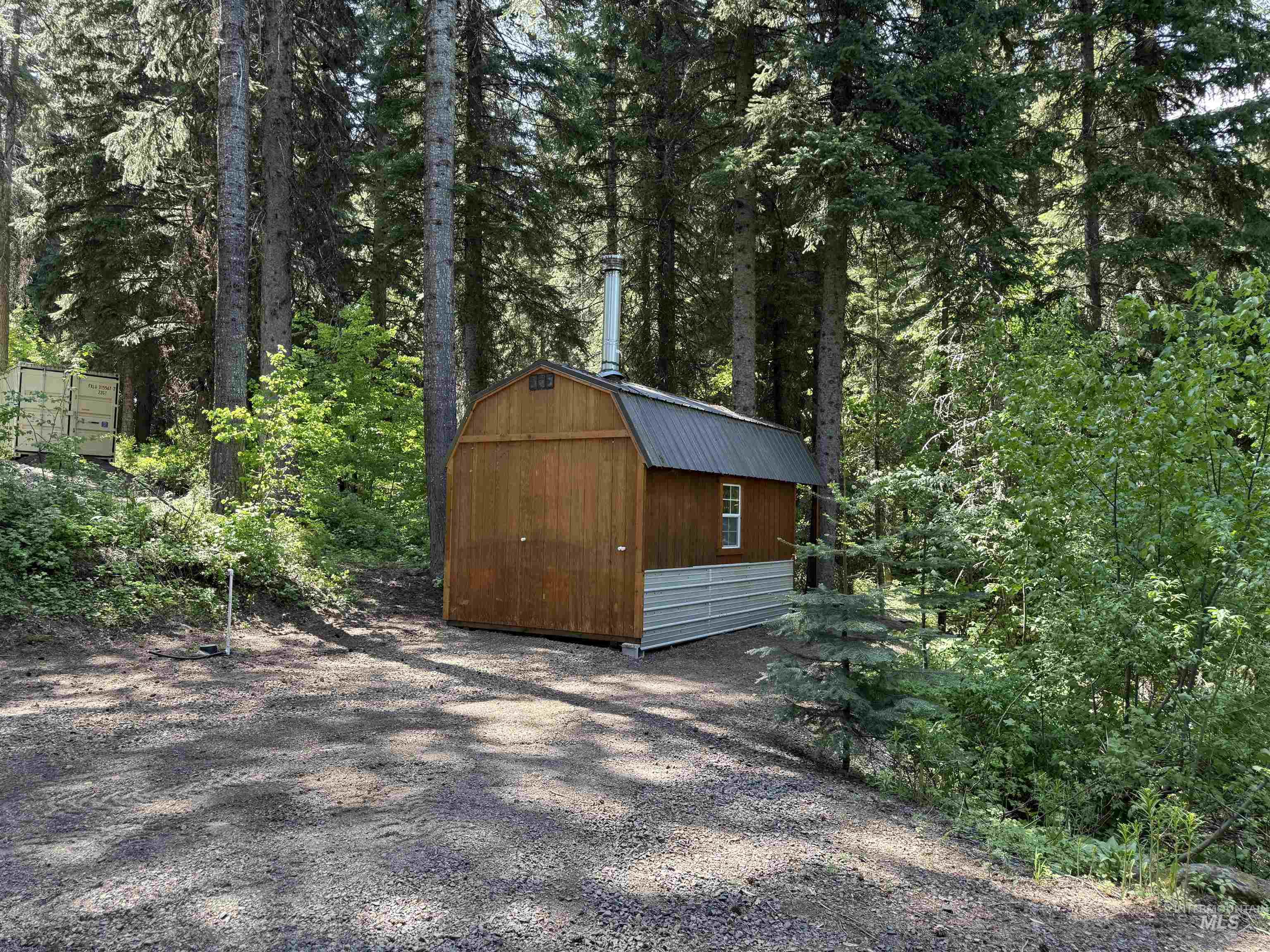 24 Wapiti Dr