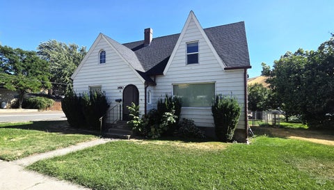 Photo of 1490 Main St, Pomeroy, WA 99347 (MLS # 99001400)