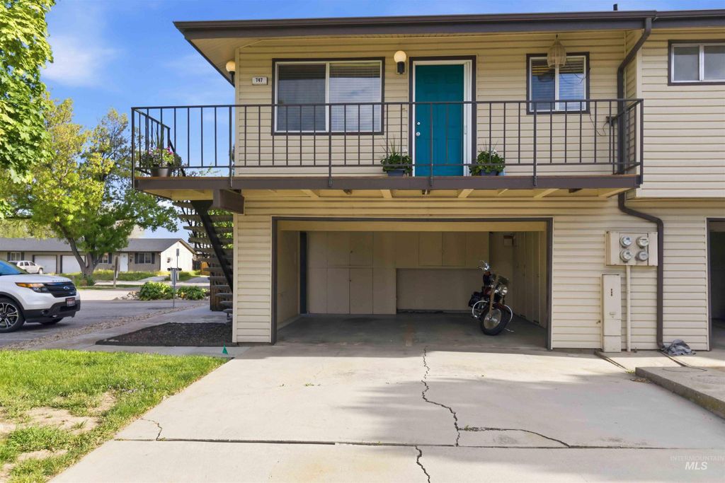 Photo of 747 W Pennsylvania St, Boise, ID 83706 (MLS # 98984974)