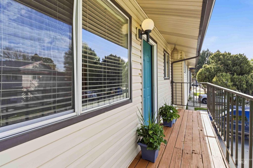 Photo of 747 W Pennsylvania St, Boise, ID 83706 (MLS # 98984974)