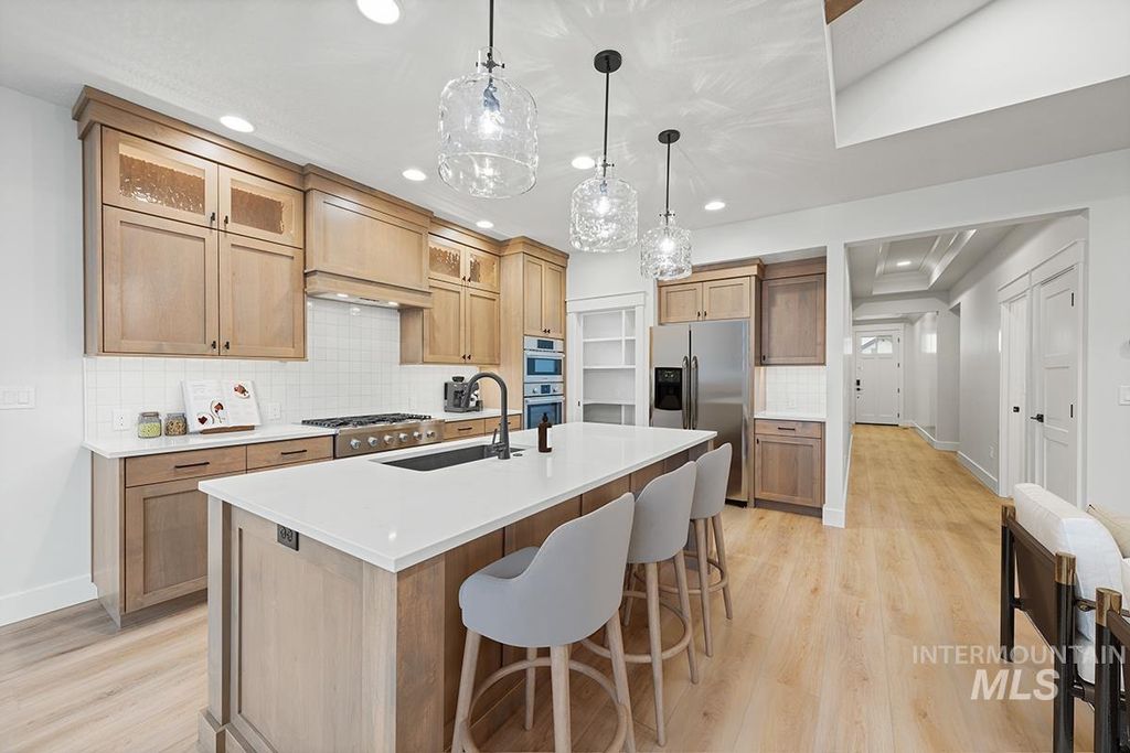 Photo of 7040 S Palatino Ave, Meridian, ID 83642 (MLS # 98973283)