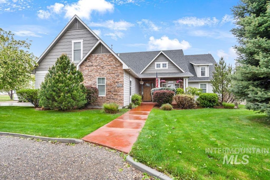 Photo of 8271 Washoe Rd, Fruitland, ID 83619 (MLS # 98984724)