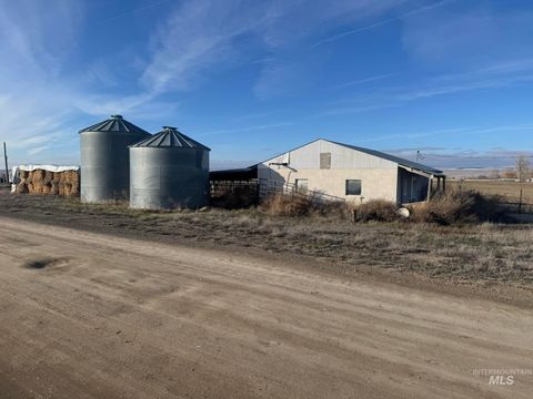 Photo of 1798 E 1450 S, Gooding, ID 83330 (MLS # 98972669)