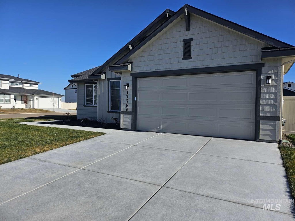 Photo of 17786 N Peltzer Ave, Nampa, ID 83687 (MLS # 98997134)