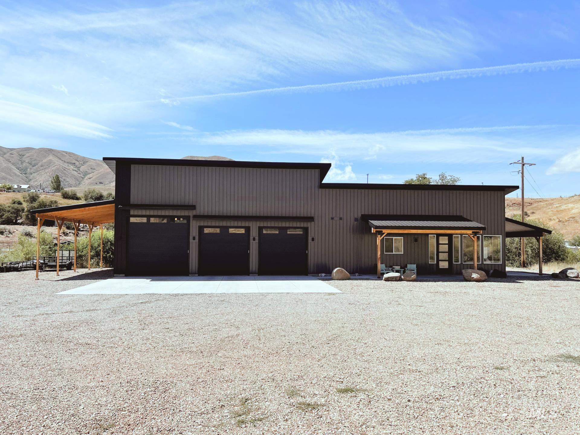 61 Harris Creek Rd